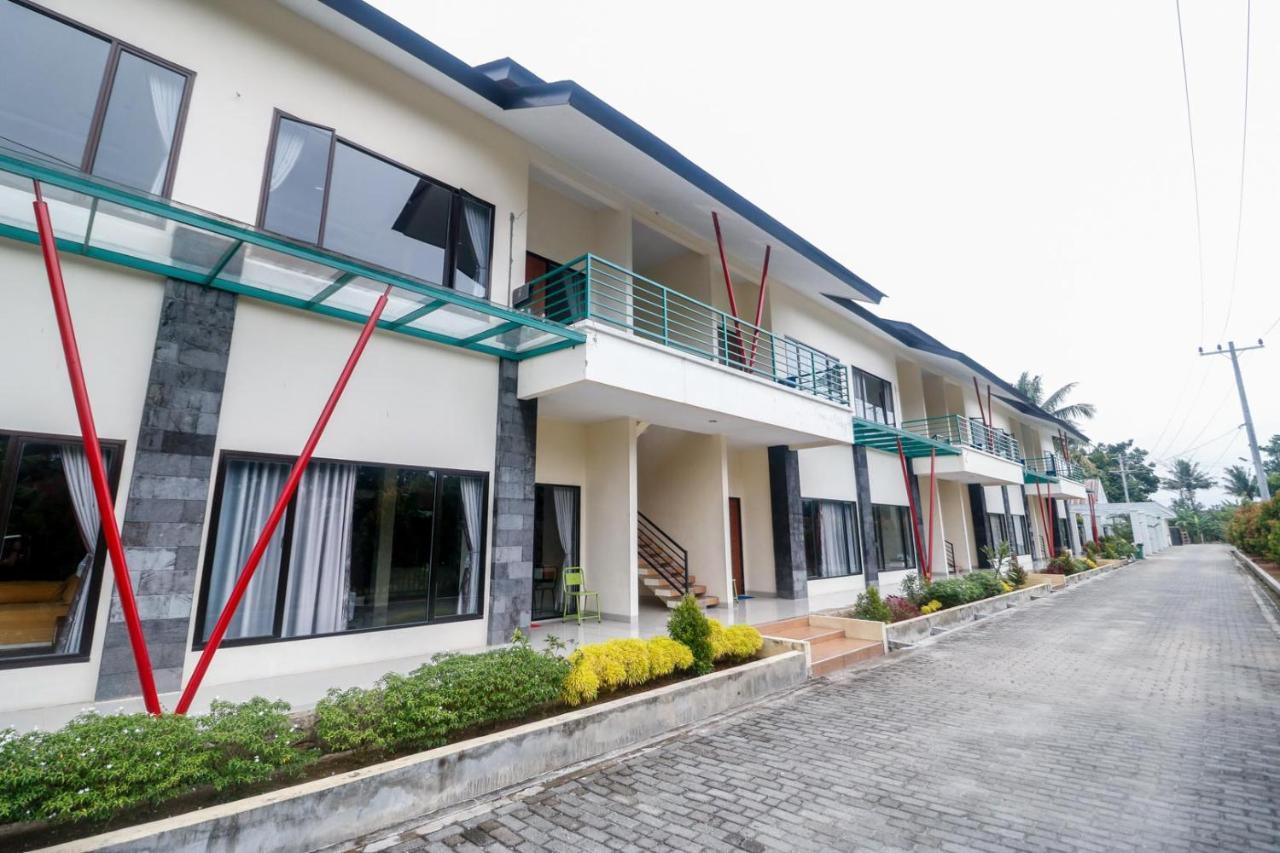 Reddoorz Plus Near Kualanamu Airport Медан Экстерьер фото